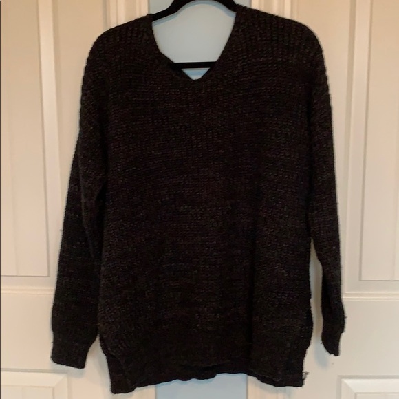 Black Criss Cross Cable Knit Sweater - Picture 3 of 4
